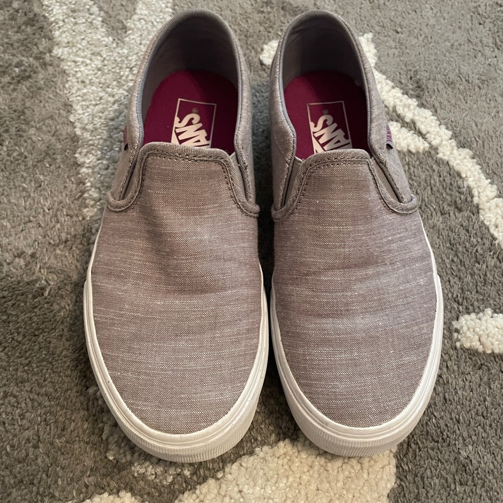 Vans Heathers Grey Slip On Sneakers Women’s Size 6.